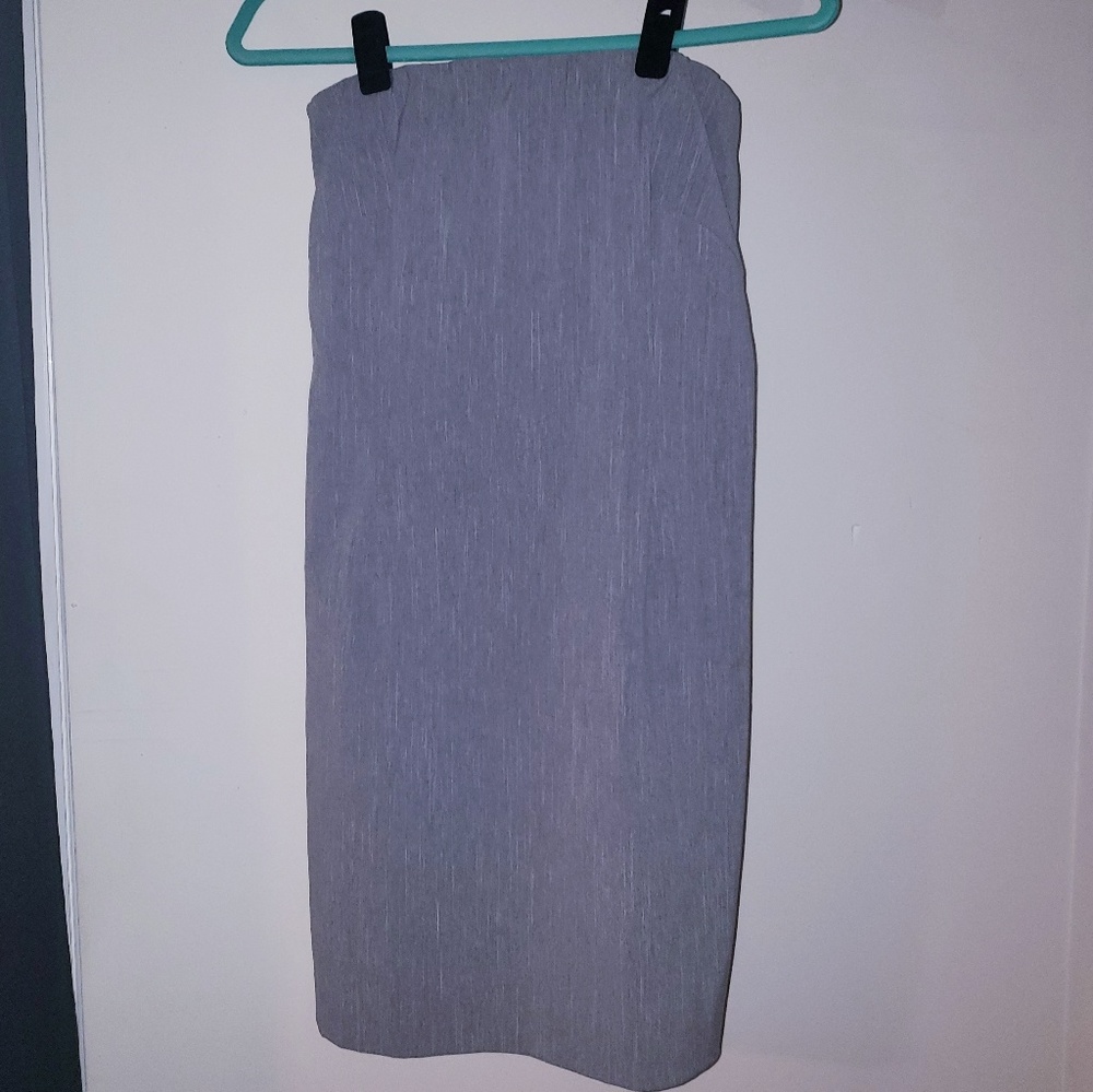 Strapless grey dress with back zipper